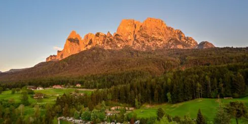 Tourismus-Kamera mitten in den Dolomiten
